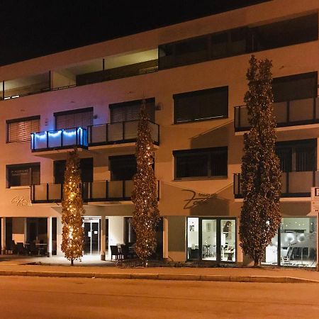 Zimmer - Modernes Apartment Mit 45 Qm. Straubing Exteriör bild